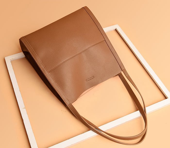 Vegane Leder Umhängetasche mit großem Stauraum und elegantem Design