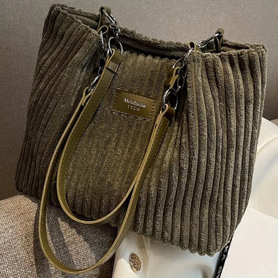Umhängetasche aus Cord | Weiche Struktur | Elegant & Praktisch