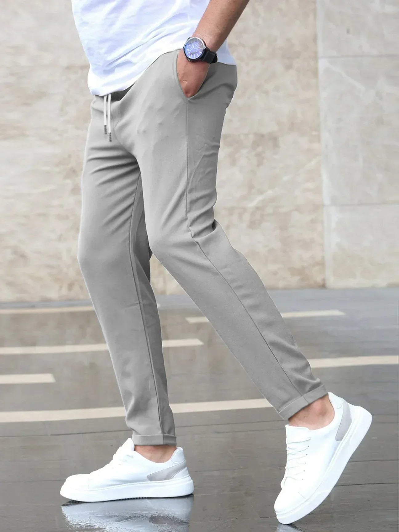 Slim-Fit Stretch Freizeithose für Herren