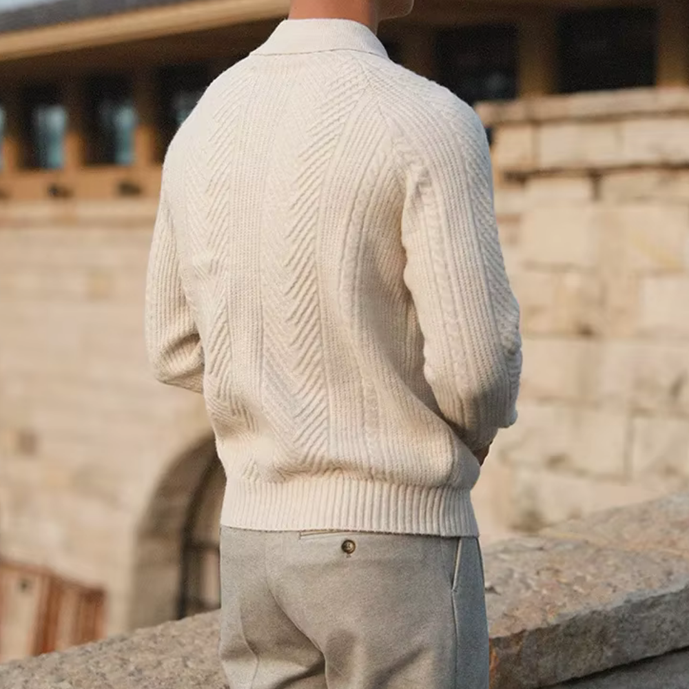 TOMFELD – DER PULLOVER, DER IHRE AUSSTRAHLUNG NEU DEFINIERT