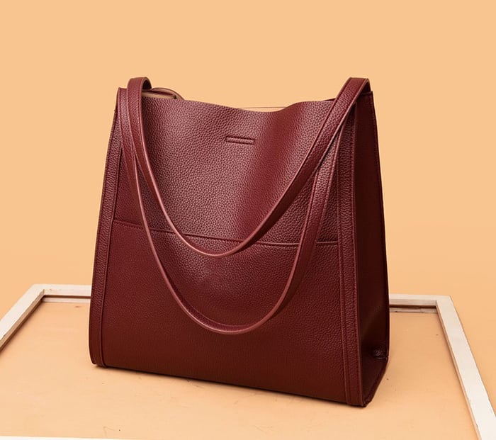 Vegane Leder Umhängetasche mit großem Stauraum und elegantem Design