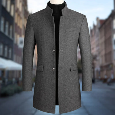 Eleganter schmal geschnittener Mantel für Männer