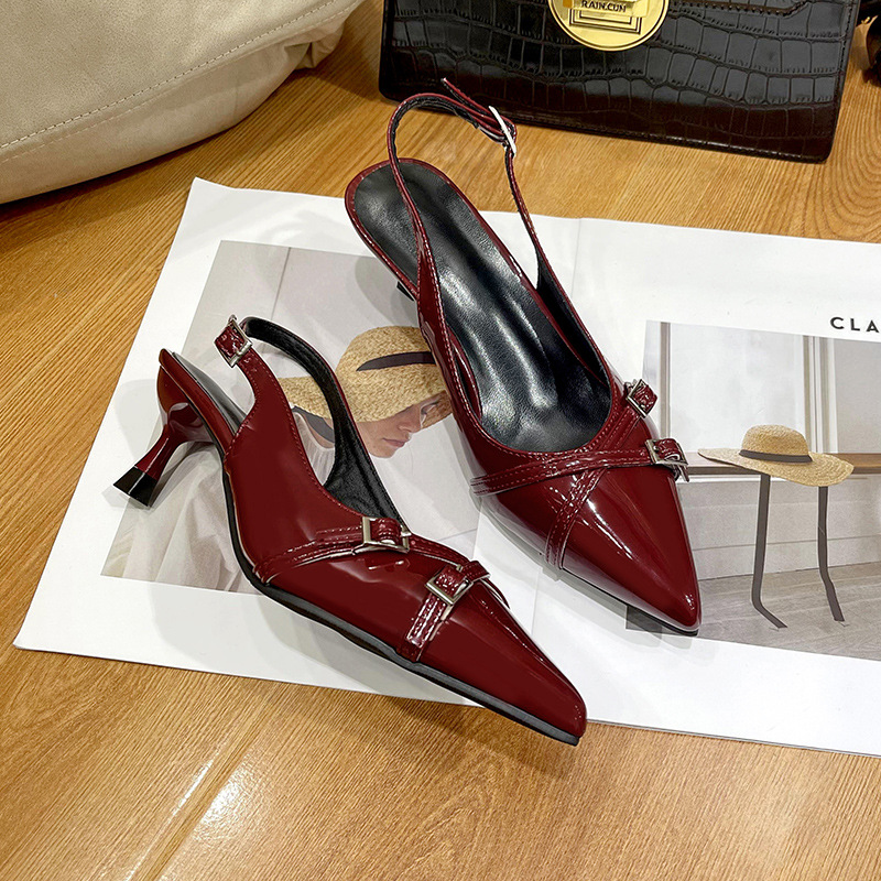 Cecilia - Damenschuhe mit eleganter Schnalle