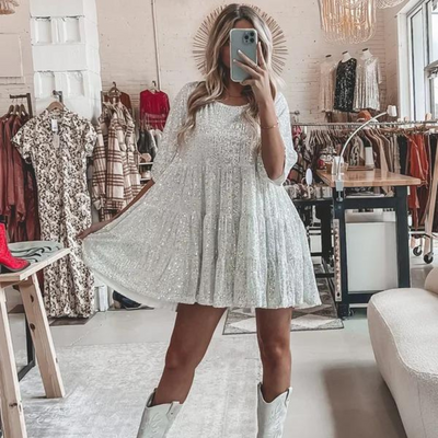 Ezran - Glamourös Fließend Ausdrucksstark – Das Ezran Kleid