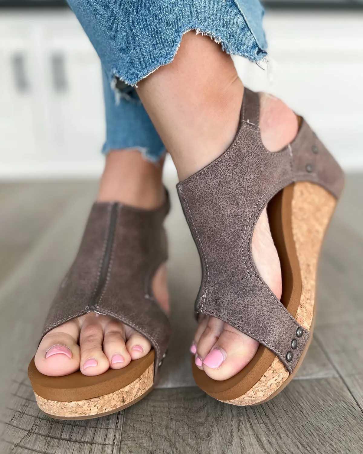 Tuna - Damen Plateau-Keilsandalen aus Kork mit Fesselriemchen | Stilvolle Sandalen mit offenem Zehenbereich und Keilabsatz für Damen