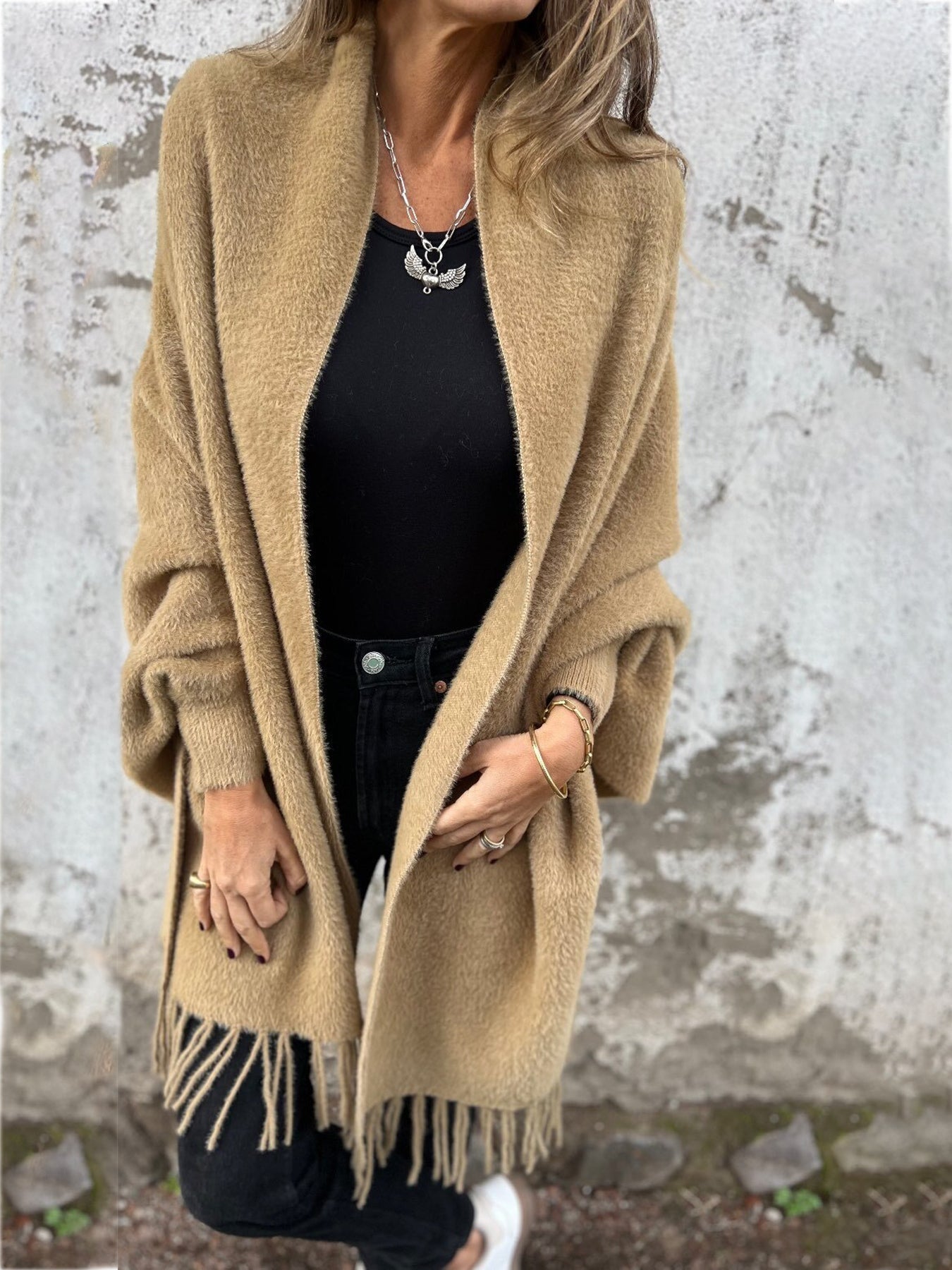 Elegante Fransenschal-Strickjacke für Frauen