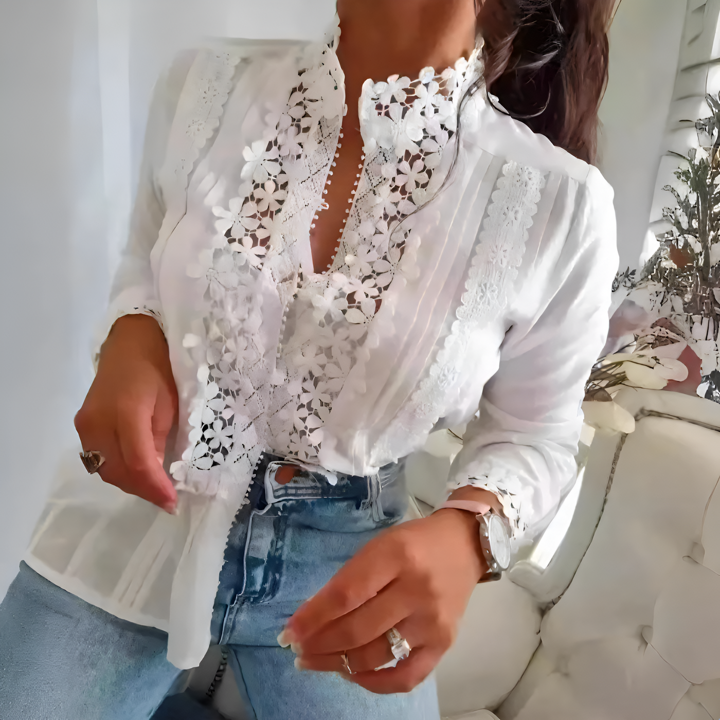 Spitzenbluse mit Stickereidetails | Stehkragen | Eleganter Boho-Stil