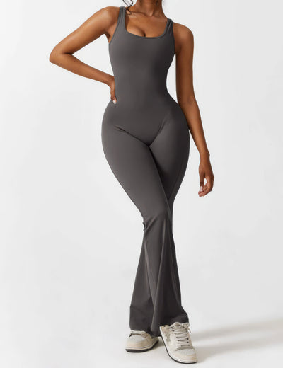Ausgestellter Jumpsuit mit V-Rücken für Damen