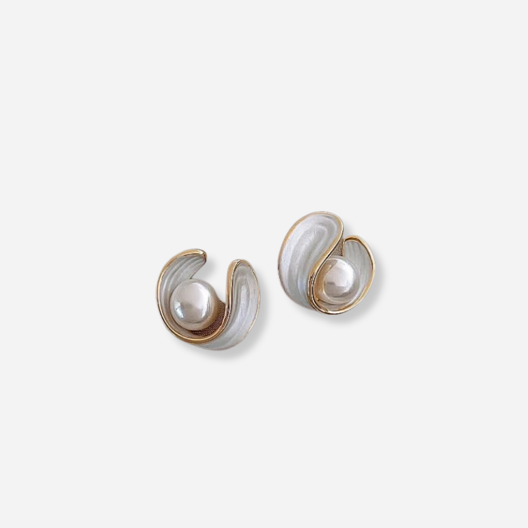 Antoinette | Luxus-Ohrstecker mit weißem Opal