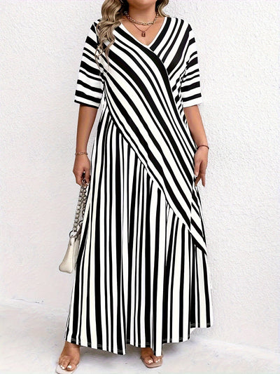 Pia® | Gestreiftes Kleid in Übergröße