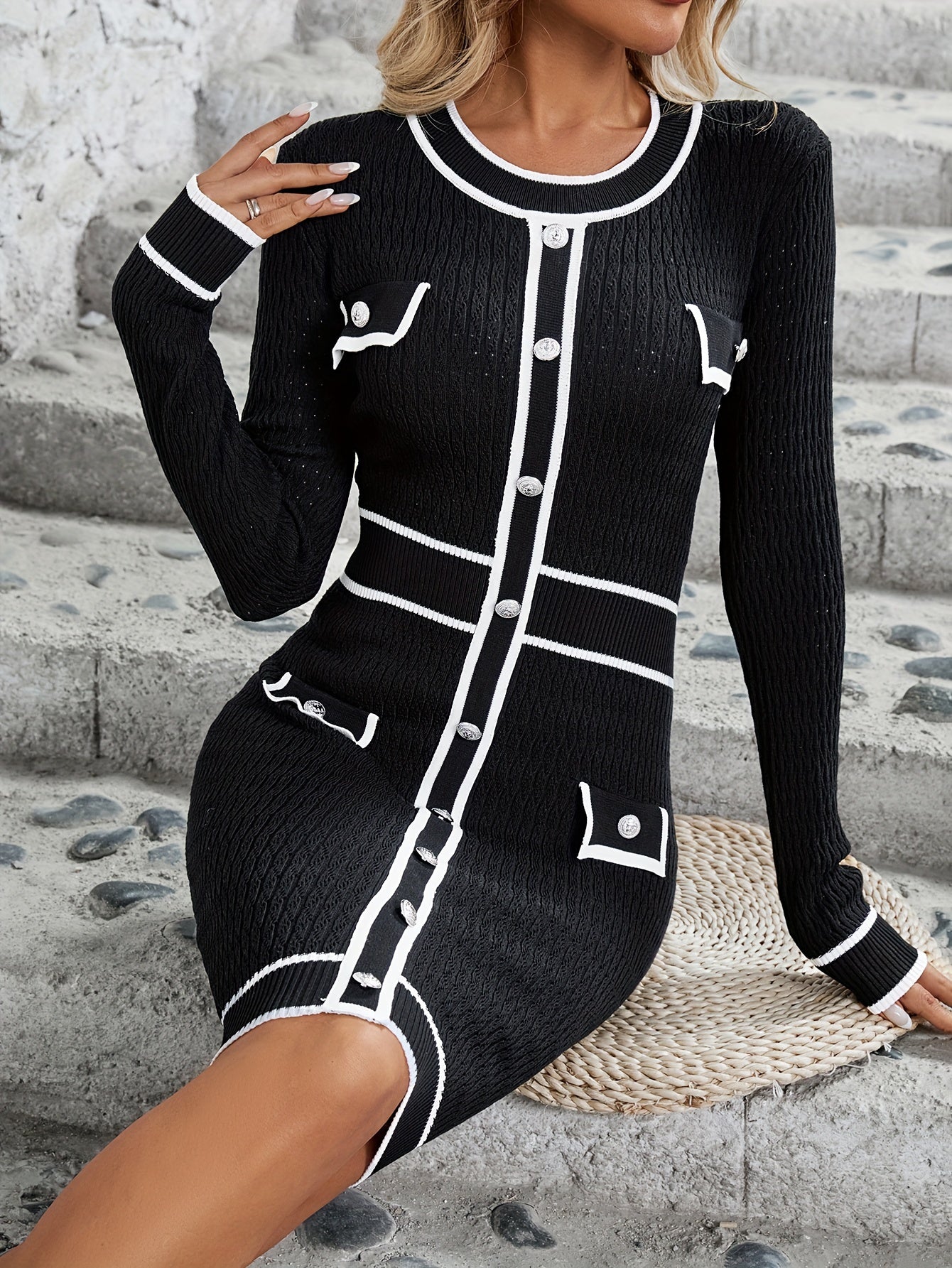 Stilvolles Farbblock Gestreift Gestricktes Langarm Rundhals Mit Knopf Dekor Formelles Kleid Für Damen | Für formelle Anlässe