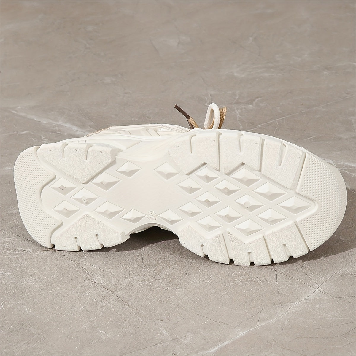Stylische Mesh-Chunky Sneakers für modebewusste Damen | Perfekt für Casual Tage