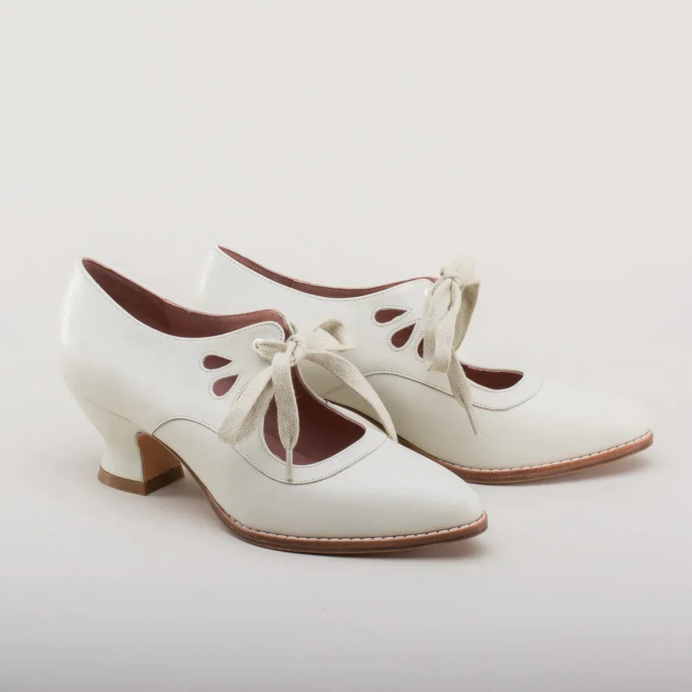 Dellia - Elegante Damen Retro Schuhe Niedriger Absatz