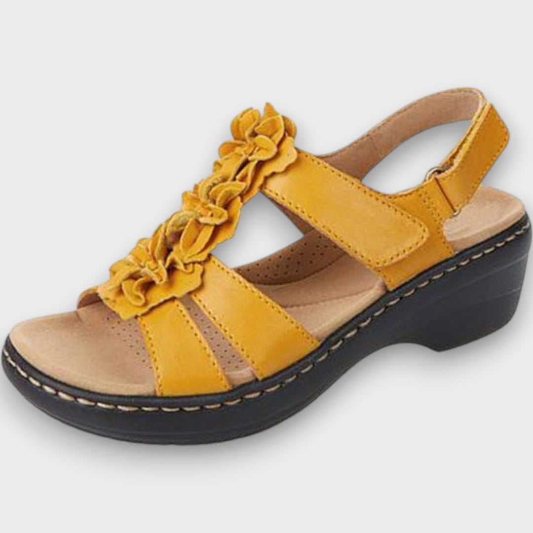 Brisella – Orthopädische Sandalen mit Keilabsatz