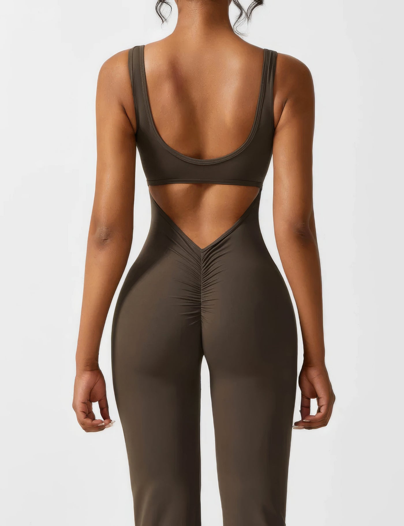 Ausgestellter Jumpsuit mit V-Rücken für Damen