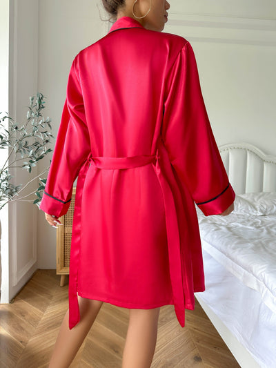 Elegantes Satin Robe, Bequeme Tops Und Shorts 3-teiliges Pyjama Set Für Damen | Ideal für den Alltag