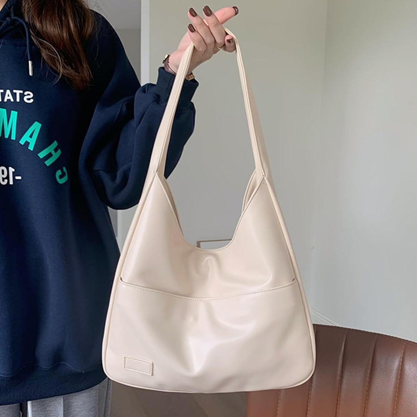 Vielseitige Vegan-Ledertasche für Damen