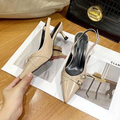 Cecilia - Damenschuhe mit eleganter Schnalle
