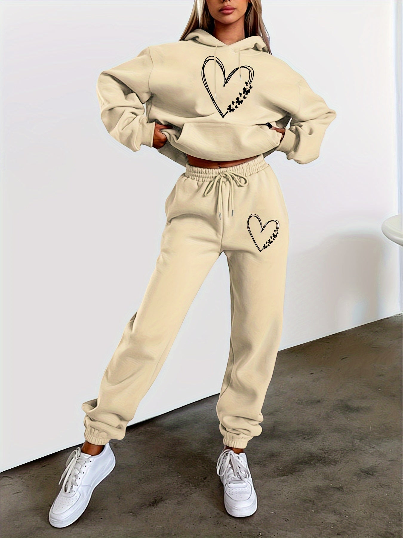 Stilvoller Trendiger Kapuzenpullover & Jogginghose Für Damen | Ideal für Herbst/Winter
