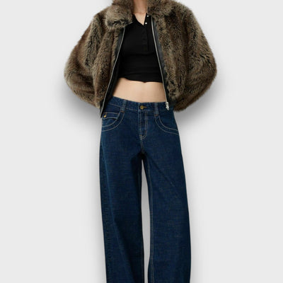Amelia – Kurzjacke aus Faux Fur mit urbanem Chic