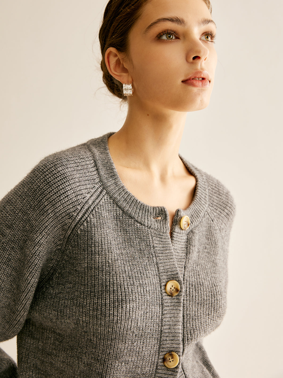 Strickjacke mit Knöpfen | Gerippte Struktur | Zeitloser Komfort
