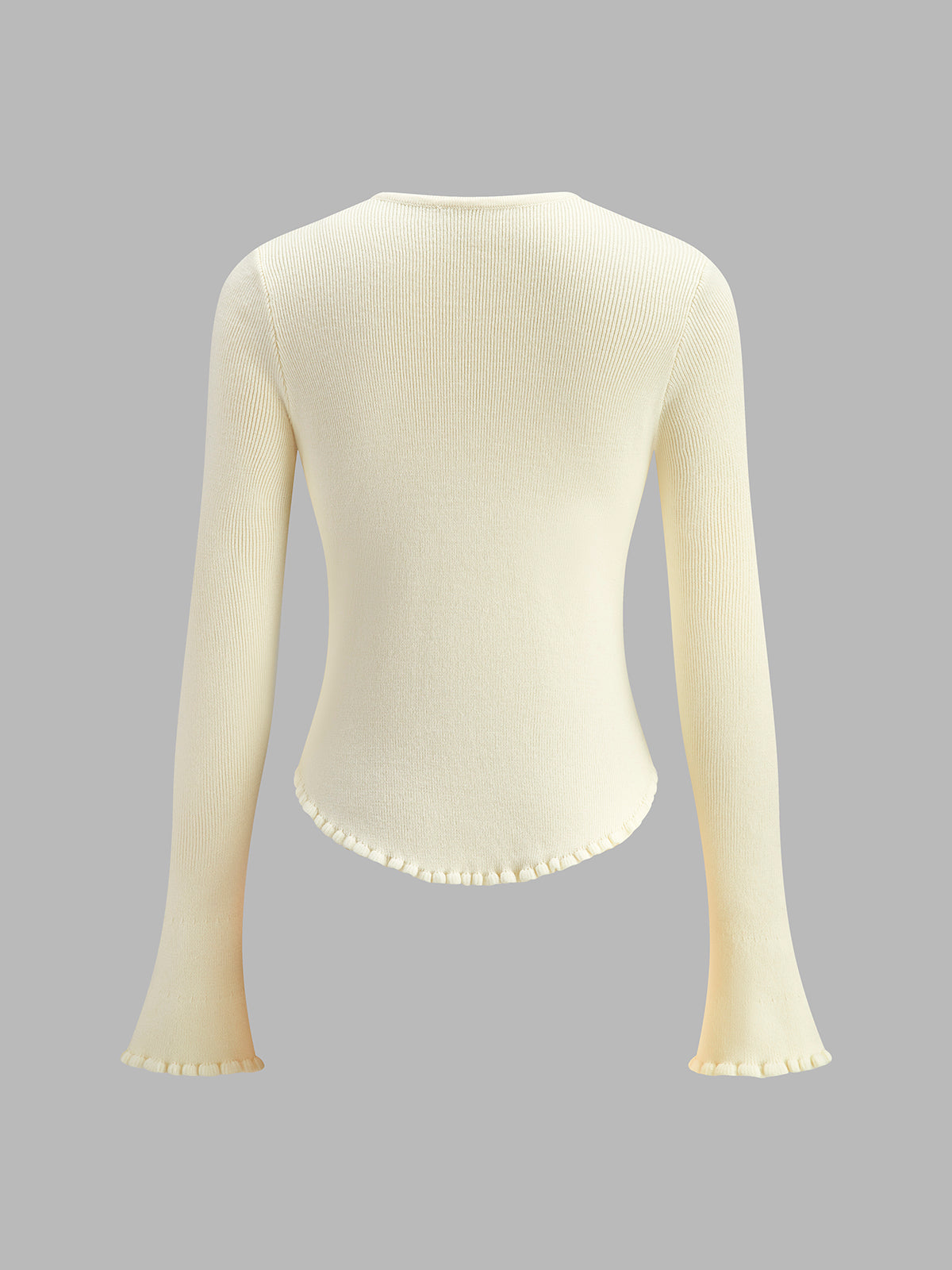 Strickjacke mit Blumenknöpfen | Schmale Passform | Romantischer Stil
