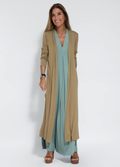Türkisfarbenes Kleid + kaffeebraune Strickjacke