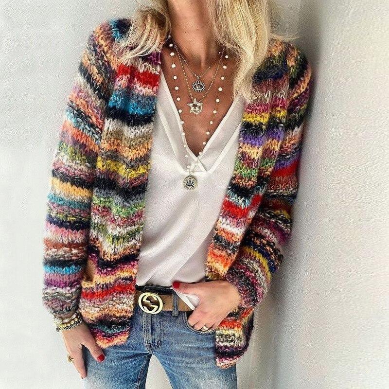 Bunte Strickjacke für Damen – Warmer, modischer Cardigan mit Streifenmuster