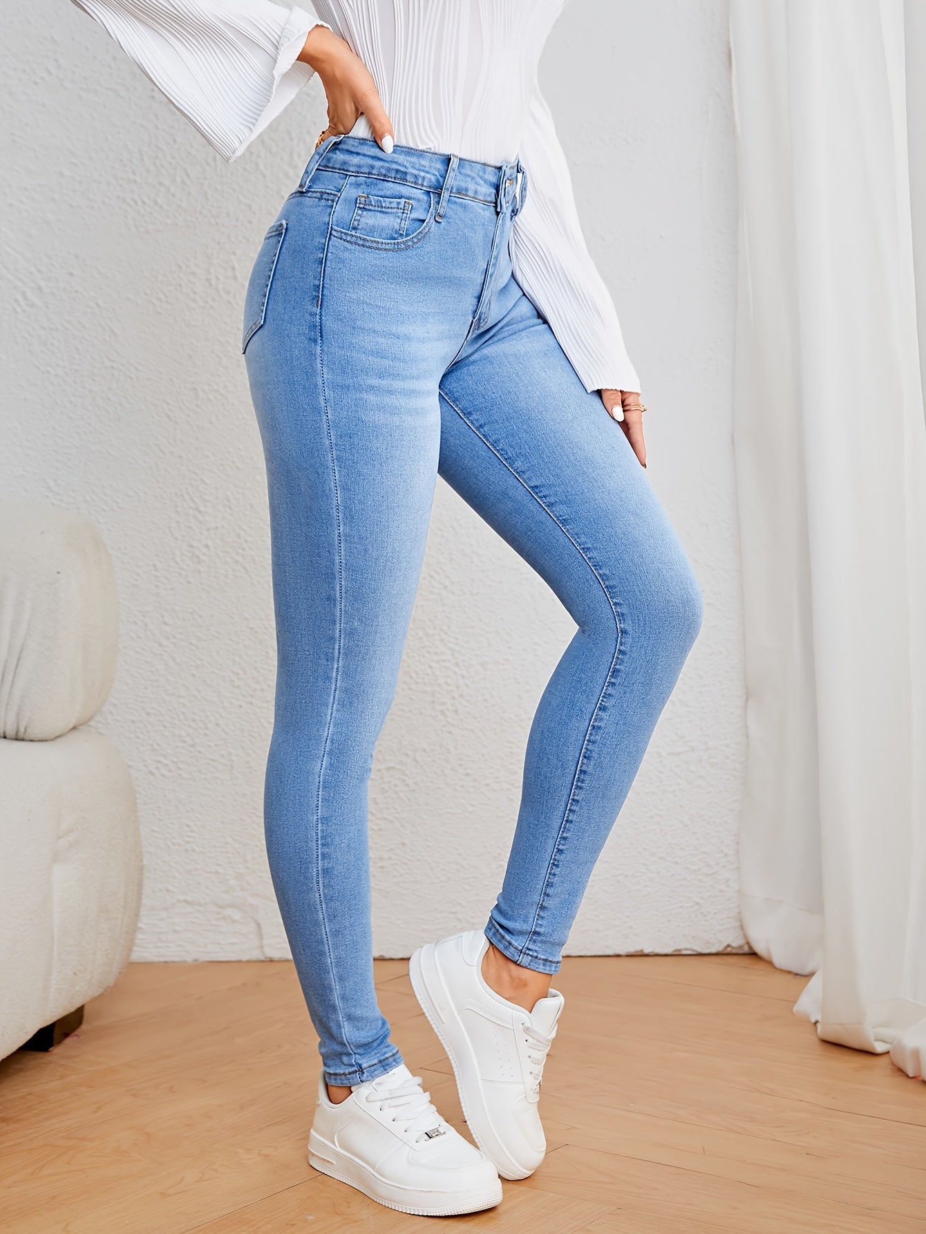 CurveCouture™ – Push-Up Skinny Jeans für eine straffe Silhouette
