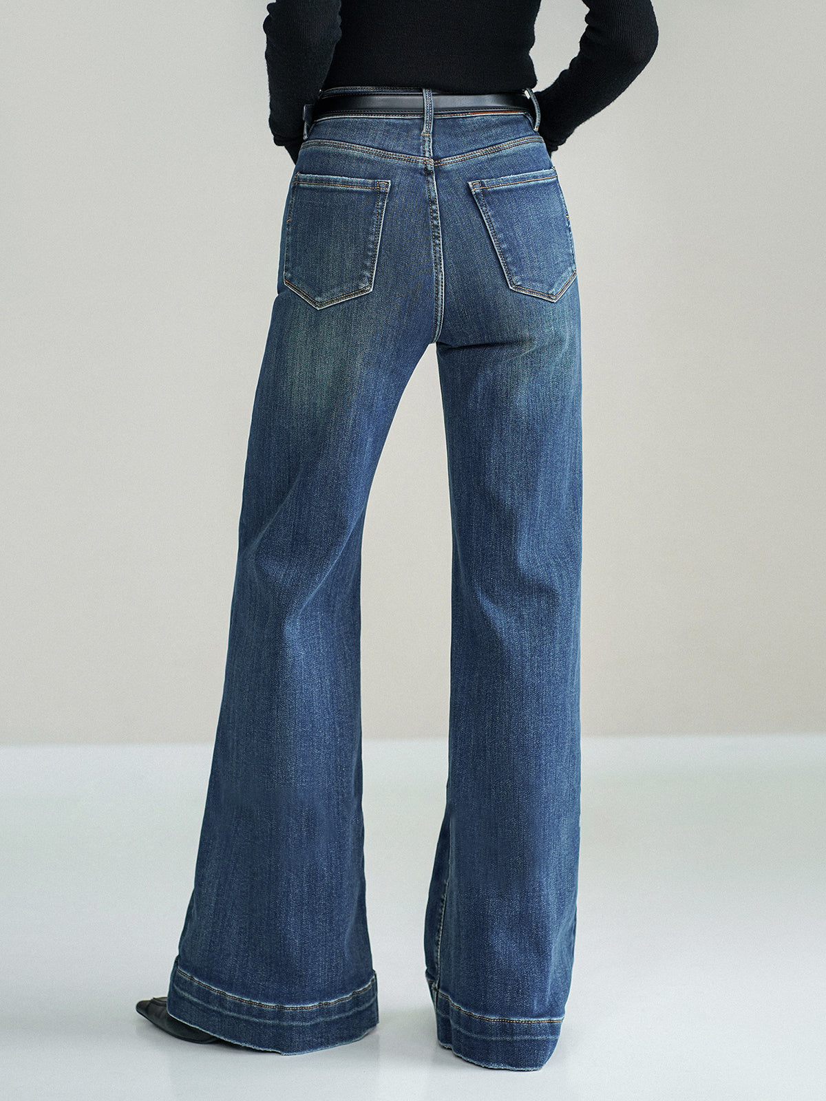 Damen Jeans Mid-Waist Bootcut Denim mit Leichtem Stretch