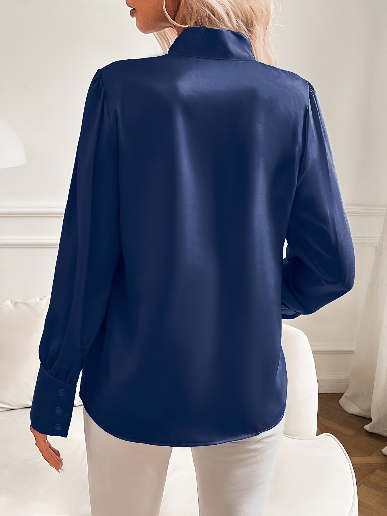 Damenbluse Satin-Optik Mit Strikhals Und Lantaarnmouwen - Elegante Bluse Für Festliche Anlässe