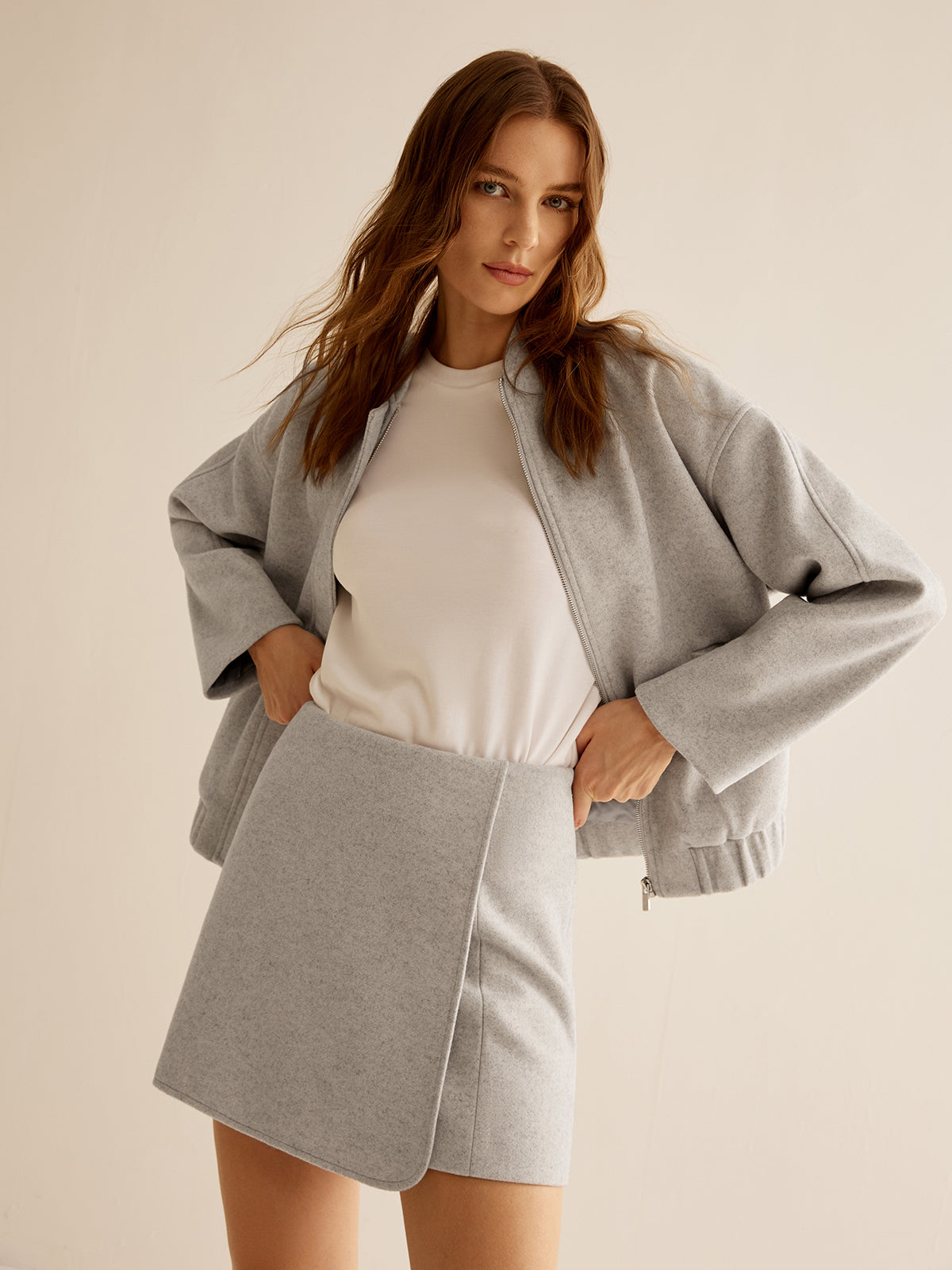 Damenjacke Mit Taschen und Reißverschluss, Lange Ärmel, Schlichte Eleganz