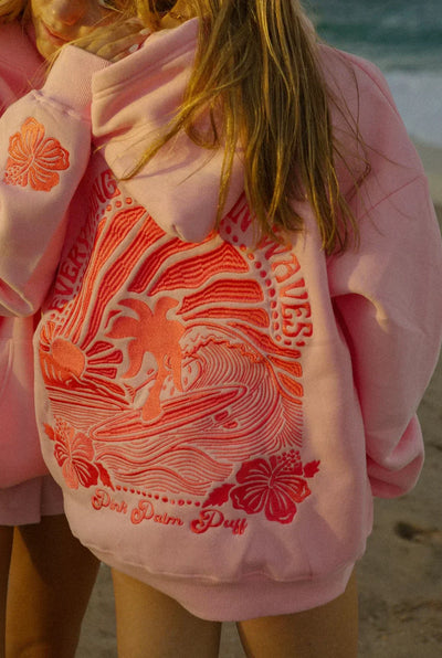 Damen Hoodie mit Strandmotiv – Bequemer Kapuzenpullover in Rosa oder Blau mit Sonnenuntergangs-Print