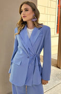 Blau