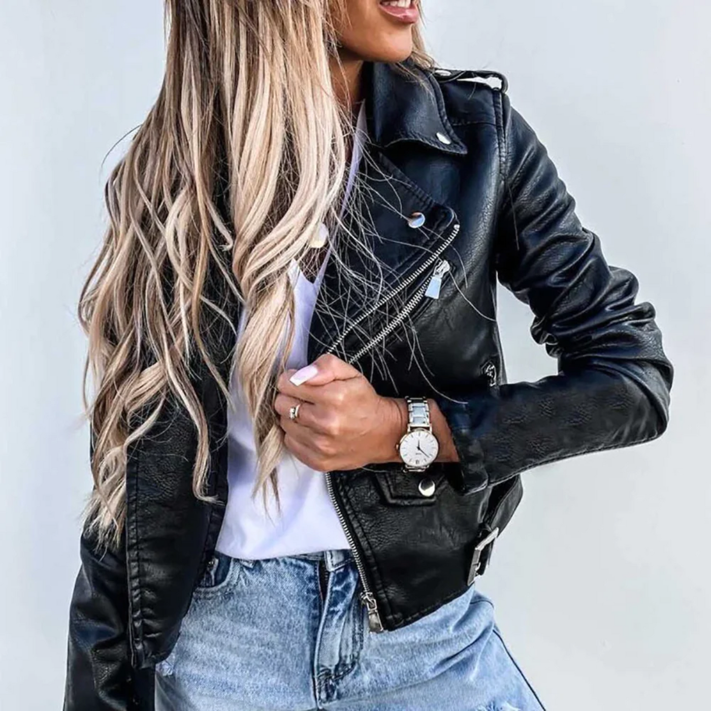 Stilvolle Reißverschluss Lederjacke Für Damen | Perfekt für den Alltag