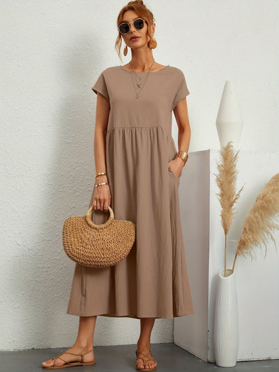 Damenkleid mit Rundhalsausschnitt