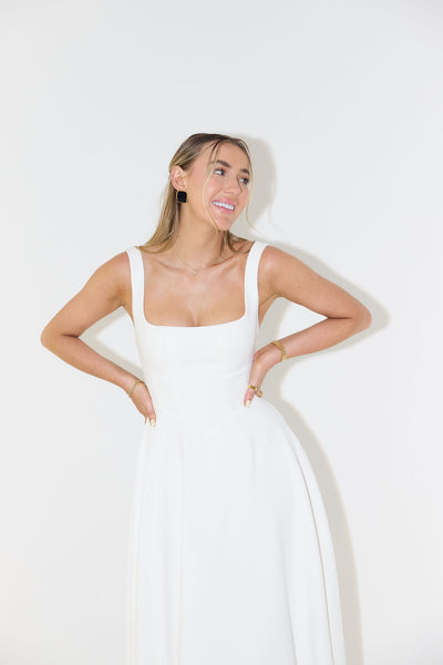 Midikleid mit Trägern | Ausgestellter Rock | Zeitlose Eleganz