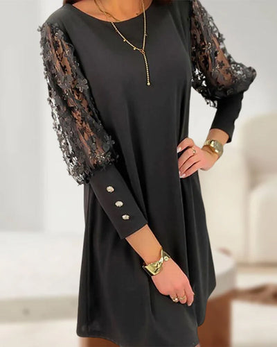 Elegantes Abendkleid für Damen mit V-Ausschnitt und Spitzendetails