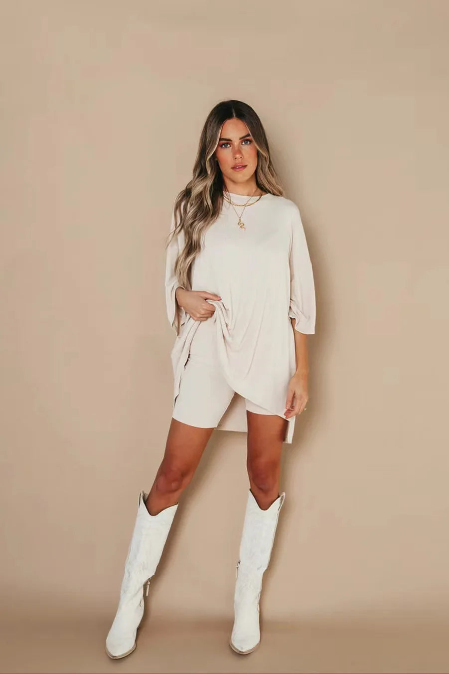 Damen Loungewear Set: Übergroßes T-Shirt mit Fahrradhose, Bequem und Vielseitig