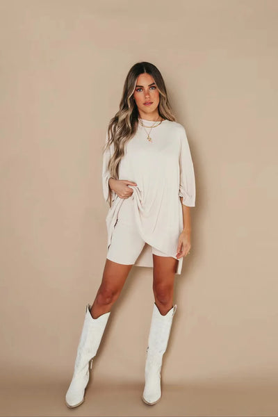Damen Loungewear Set: Übergroßes T-Shirt mit Fahrradhose, Bequem und Vielseitig
