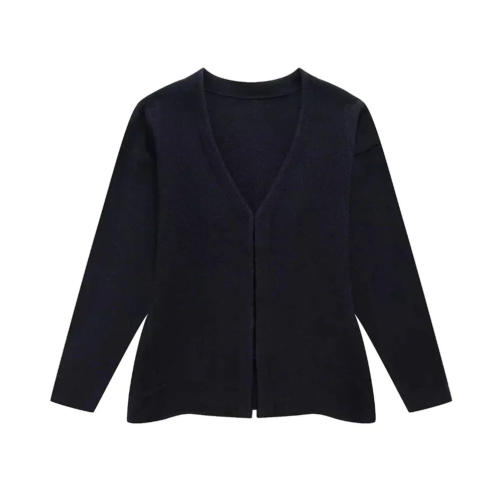 Strickjacke mit V-Ausschnitt | Schlichtes Design | Elegante Silhouette