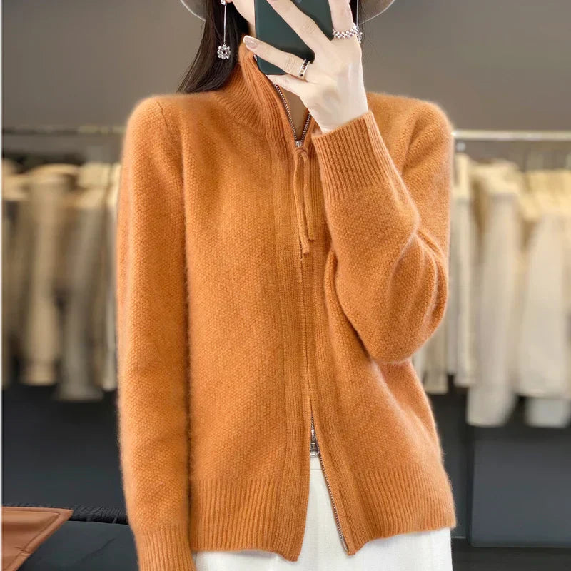 Strickjacke mit Doppelreißverschluss | Minimalistischer Stil & Elegante Details