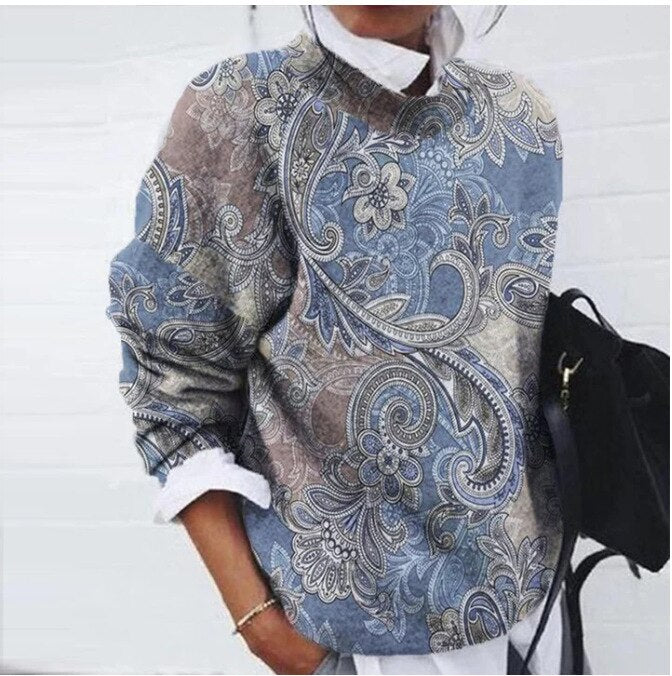 Stylischer Blumen-Pullover für die kühle Jahreszeit - Komfort und Eleganz für Anna