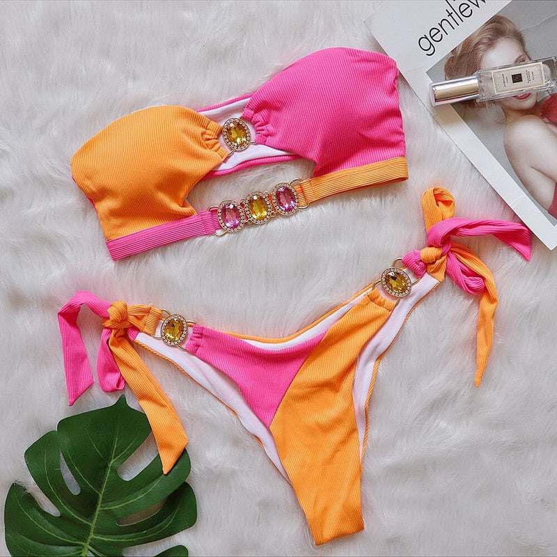 Bella - Funkelnde Eleganz & Sexy Ausstrahlung