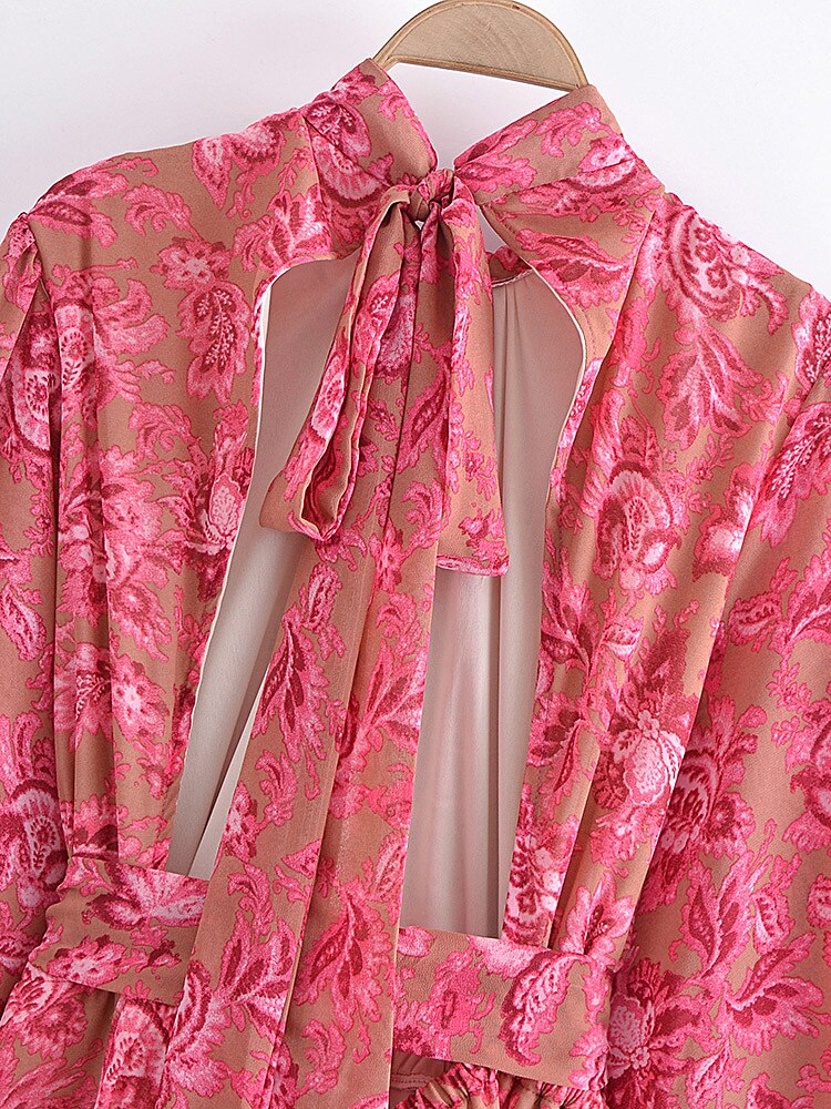 Veronika - Kleid im Kimonostil mit Blumenmuster | Kleid mit hohem Ausschnitt im Bohème-Look für Damen