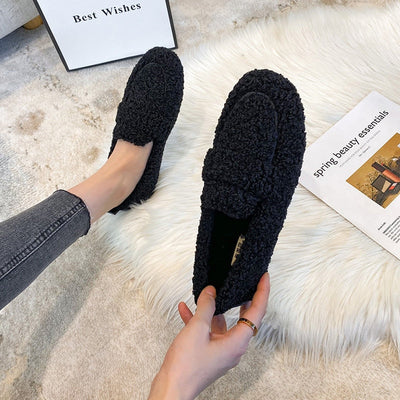 Warme Damen Pantoffeln aus Plüsch - Flauschige Hausschuhe