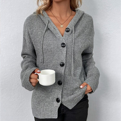 VIOLETTE – Strickjacke  Wärme & Stil perfekt vereint
