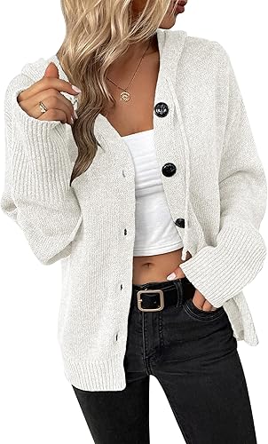 VIOLETTE – Strickjacke  Wärme & Stil perfekt vereint