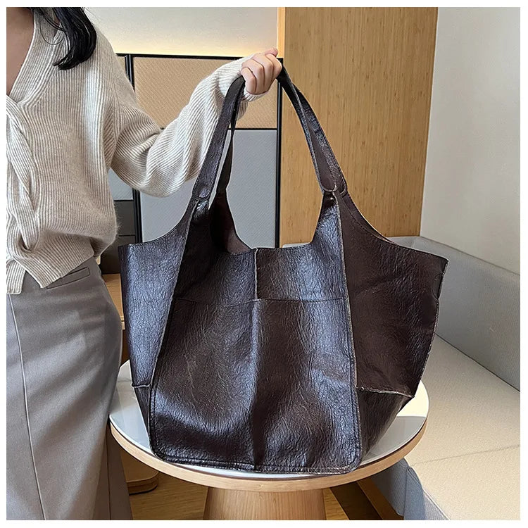 Lunara | Geräumige Ledertasche