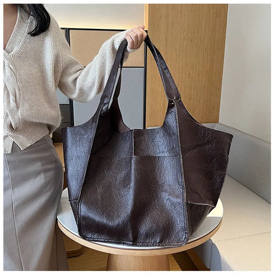 Lunara | Geräumige Ledertasche
